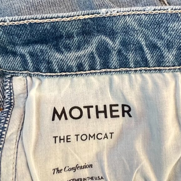 MOTHER Superior Tomcat Ankle Jeans Size 27 in Confession (Light Distressed Wash) - Picture 3 of 9
